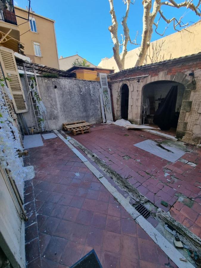 Apartamento L'Antre Du Dragon Marsella Exterior foto