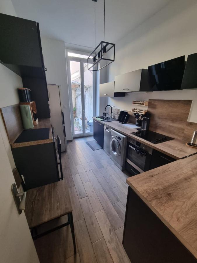 Apartamento L'Antre Du Dragon Marsella Exterior foto